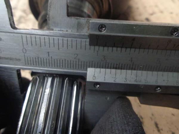 CARDAN GAUCHE TOYOTA AURIS 1.4 D4-D 2007 BOITE 5VITESSES - Vue 3